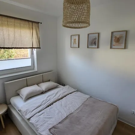 Apartament Nowy Wesola